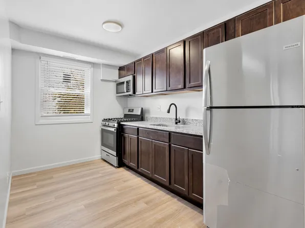 121 Yuma St SE, Washington, DC 20032