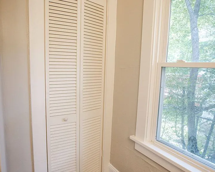 932 Turner Ave — Photo 11