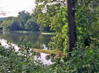 9 Shawmideleca Trl, Caldwell, WV 24925