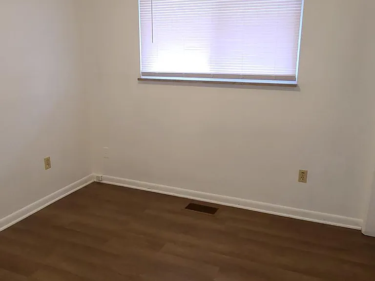 3104 Ackerman Blvd — Photo 10