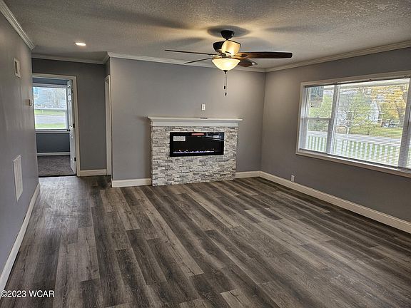 3rd image of 2257 Arcadia Ave