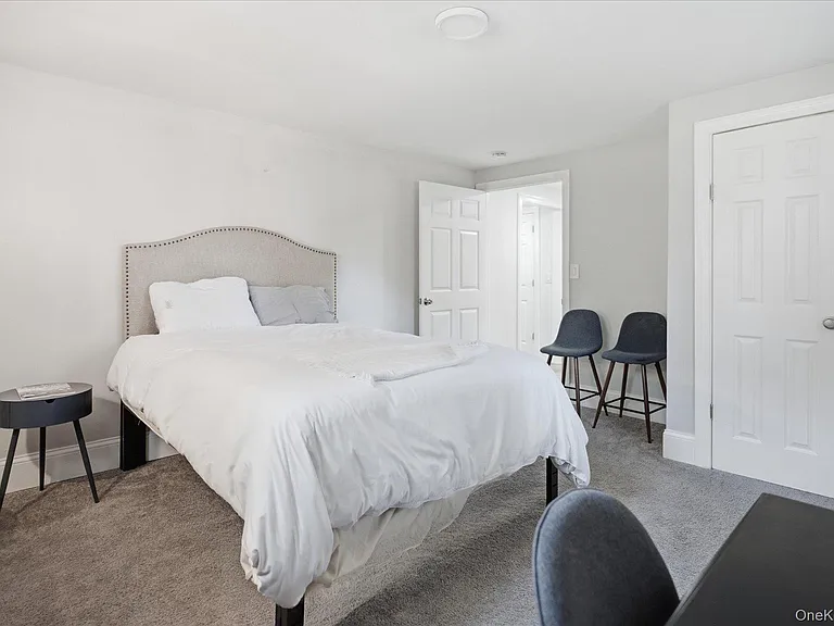 1A Gerald Ln — Photo 17