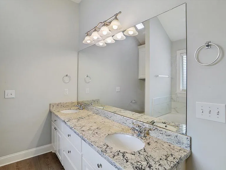428 Wildberry Cir — Photo 17