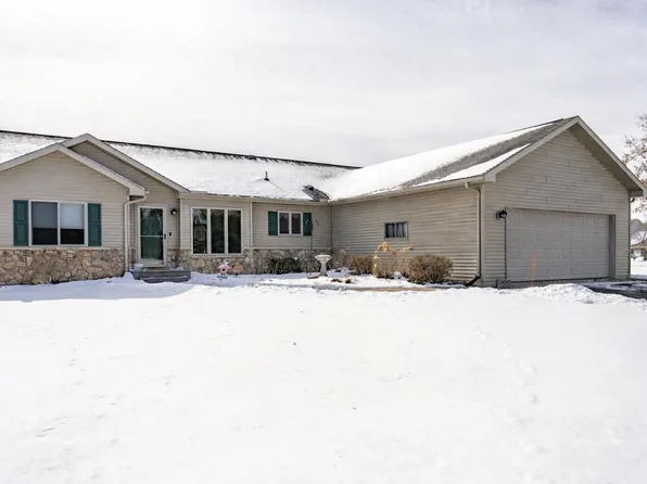 W5295 Sunny Lane, New Lisbon, WI 53950