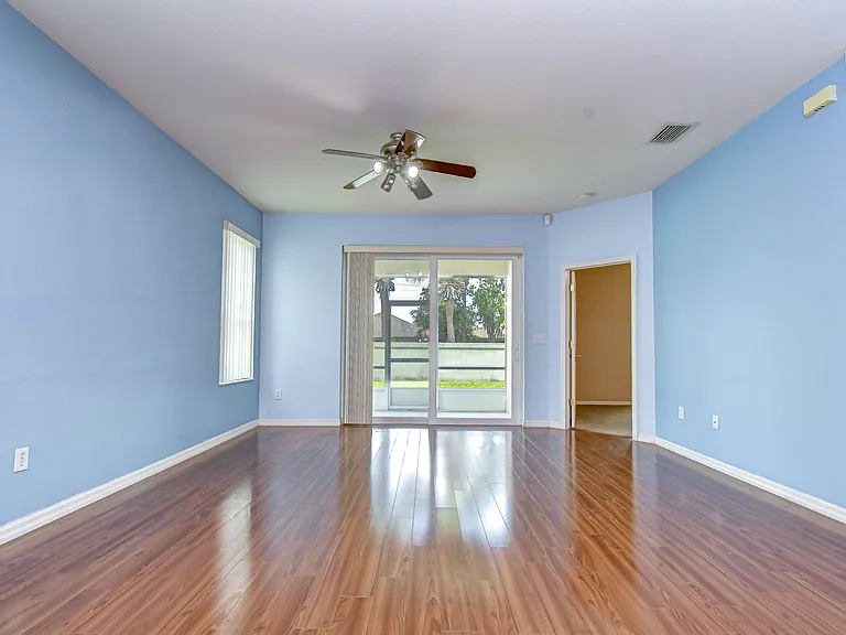 31501 Shaker Cir — Photo 6