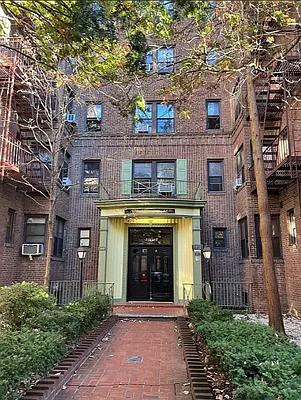 Rented by Alex Tembelis, LREB | media 12