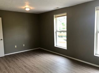 105 W 2nd St #U, Yamhill, OR