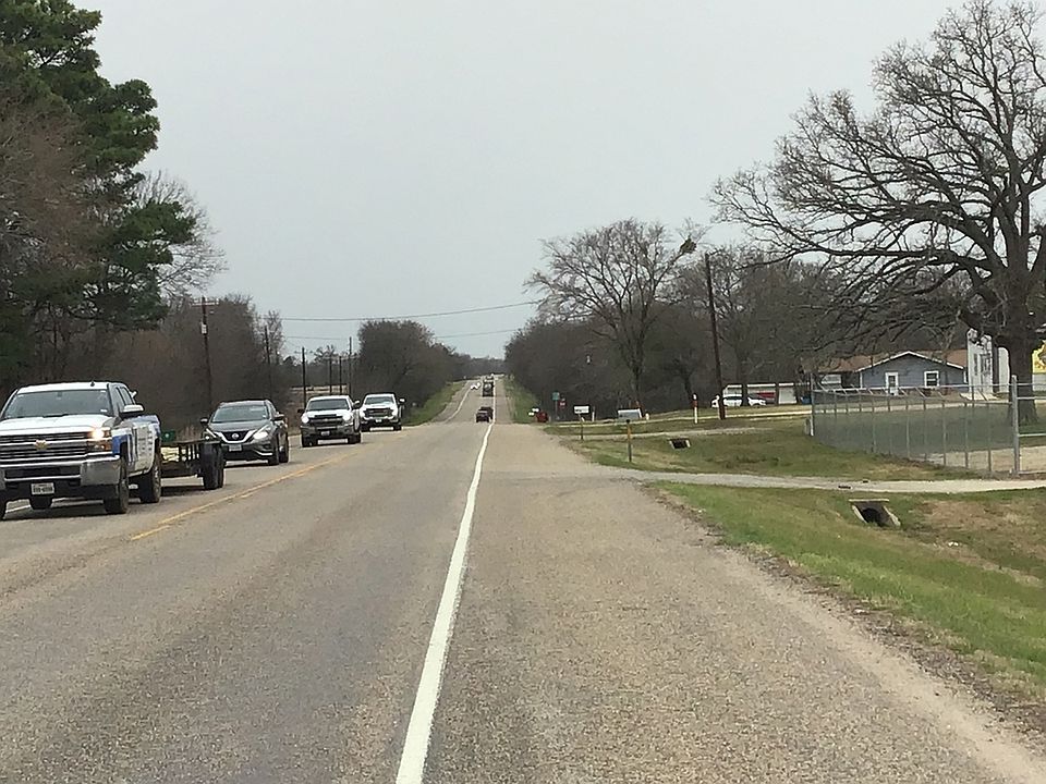2nd image of 4910 W State Highway 154