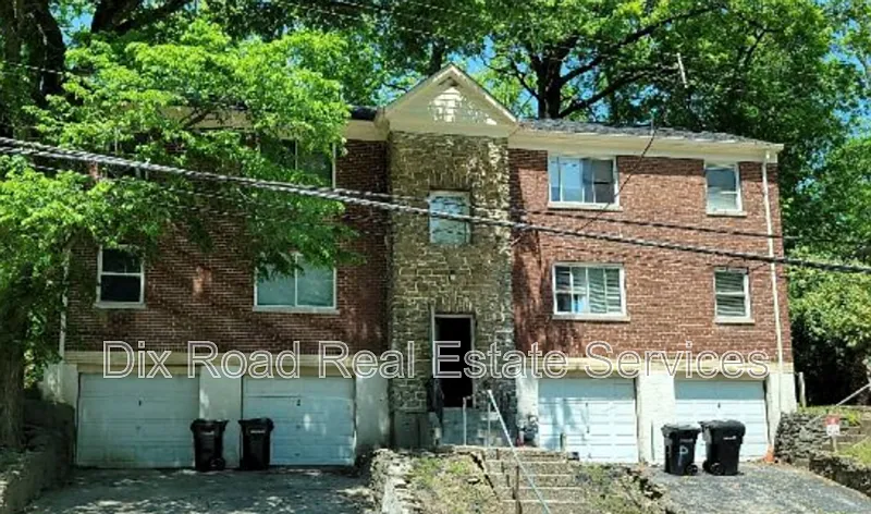 3121 Gobel Ave #4