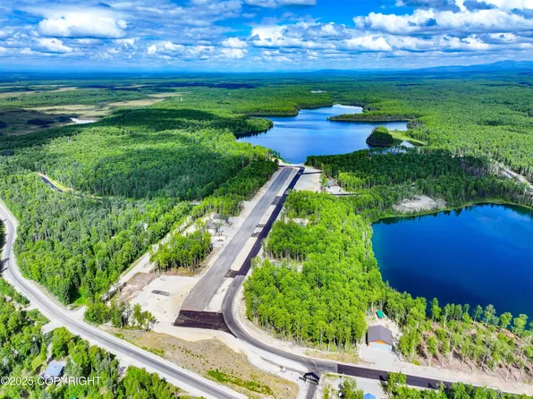 18683 E Kodiak Rd, Willow, AK 99688