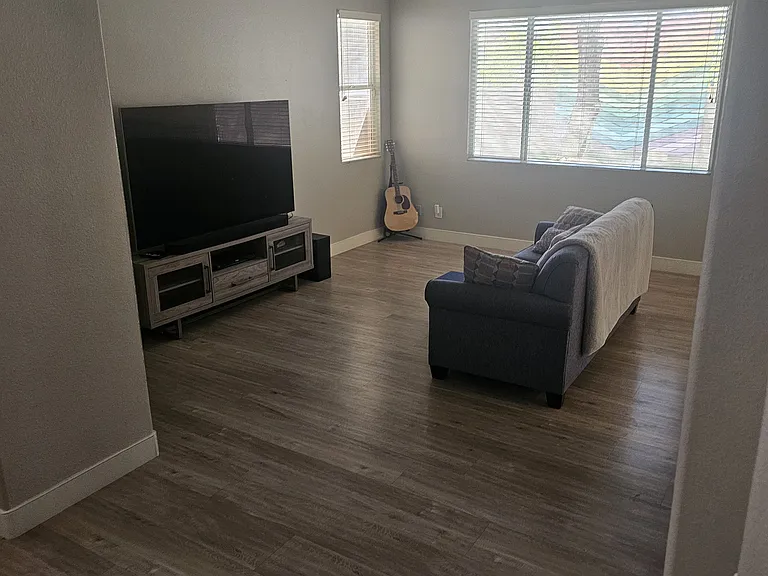 9921 Canyon Peak Dr — Photo 6
