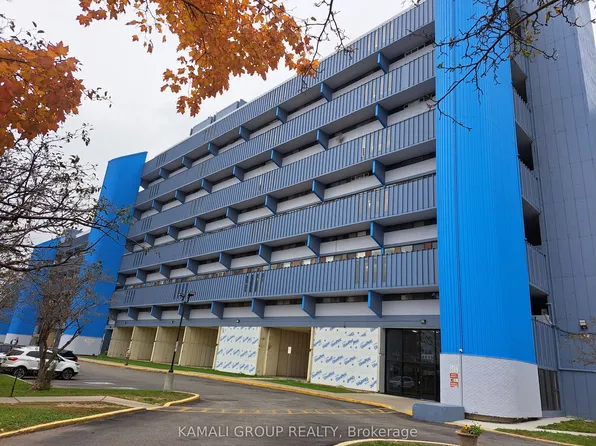 4645 Jane St #727, Toronto, ON M3N 2K9