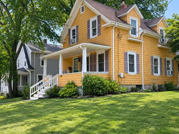 239 Park St, Attleboro, MA 02703