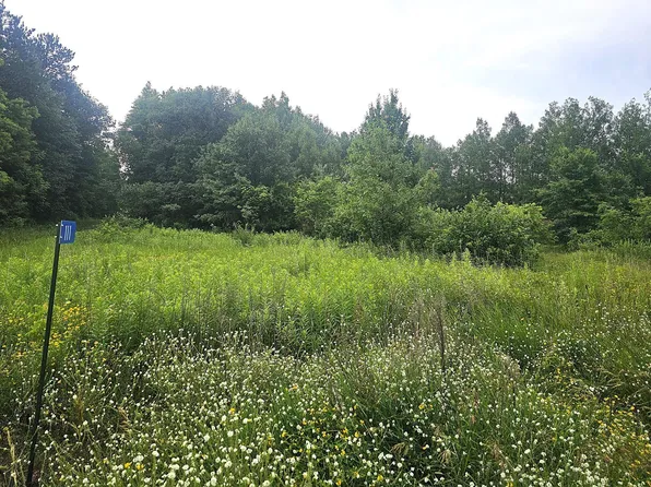 111 6th St NE, Crosby, MN 56441