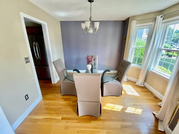 25 Copper Lantern Ln #25, Carver, MA 02330