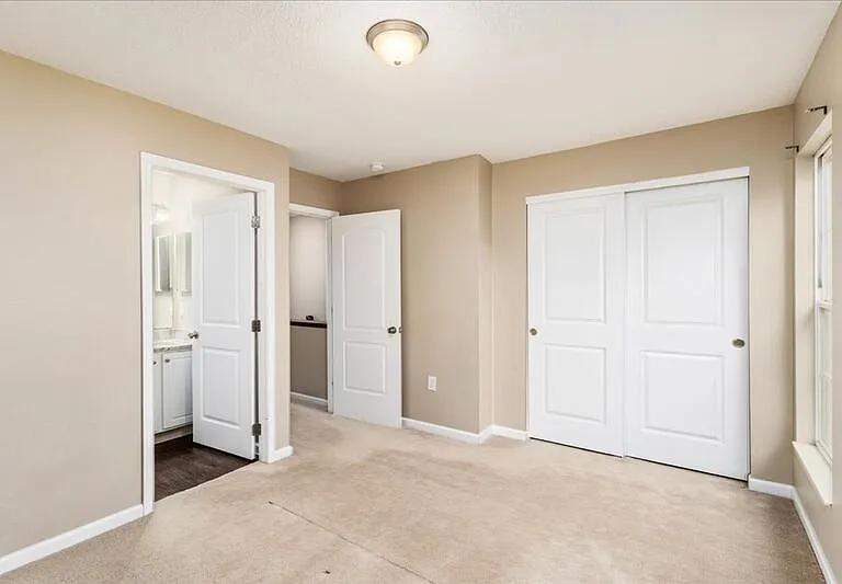 7208 Billy Goat Dr #NEW ALBANY — Photo 16