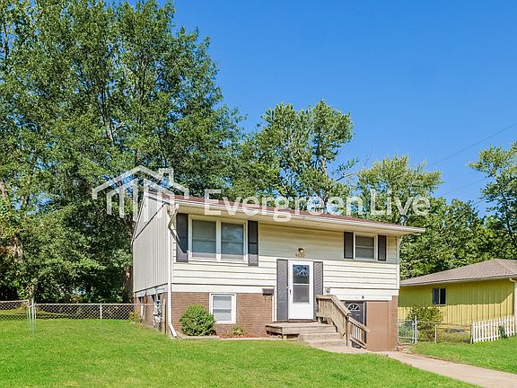 2nd image of 9532 Ditman Way