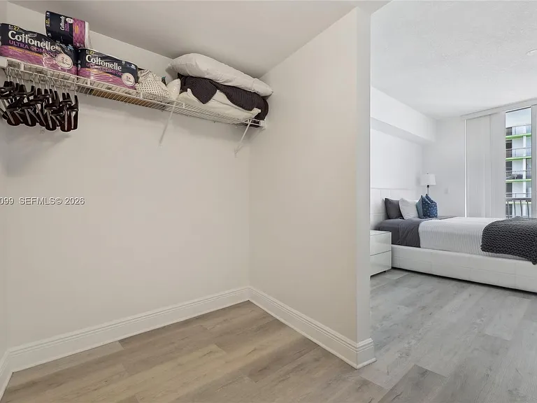 1750 N Bayshore Dr #2805 — Photo 23