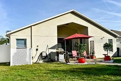 3rd image of 7319 Newhall Pass Ln
