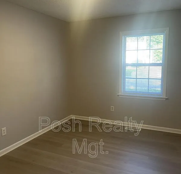 1409 Randolph Ave — Photo 9