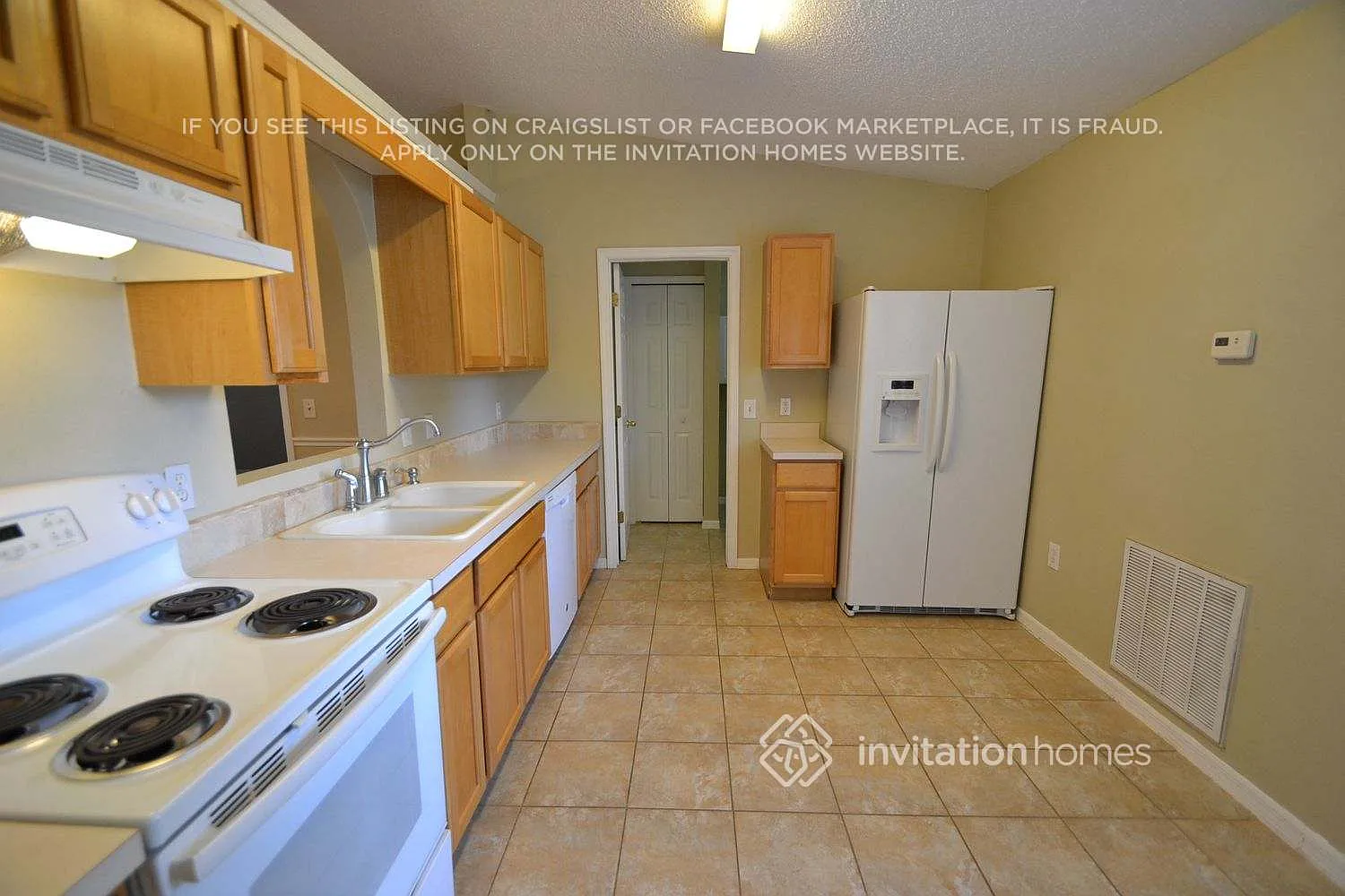3722 Stonefield Dr Orlando, FL 32826 — Photo 3