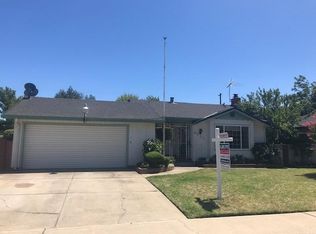 2712 W Del Rio Dr, Stockton, CA 95204