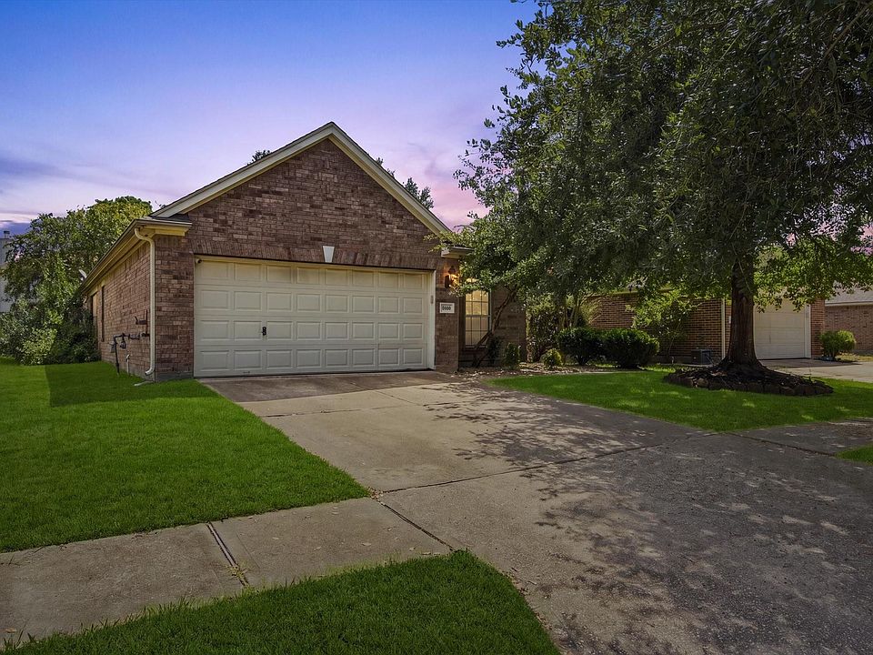 1st image of 30026 Luna Lakes Dr