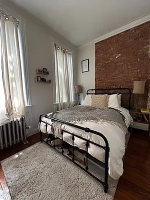 Rented by Corcoran | media 12