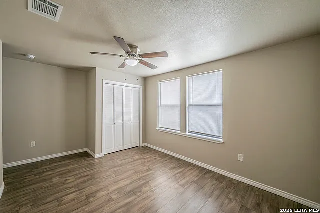 1608 Avenue J — Photo 9