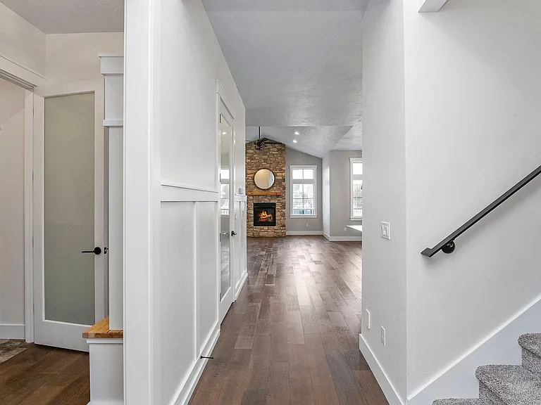 6642 N Asissi Ln — Photo 27