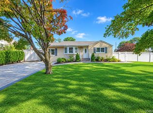 331 Broadway, Port Jefferson, NY 11776
