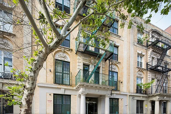 Rented by Compass | media 5