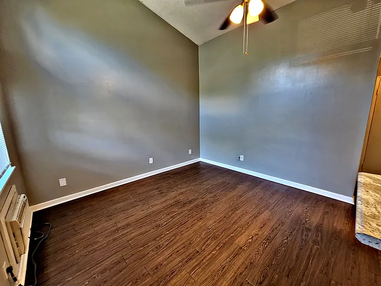 1427 Ascent Trl NW — Photo 1