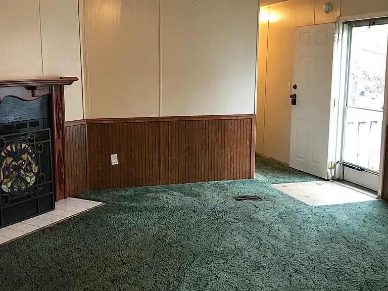 1843 Evans Rd — Photo 1
