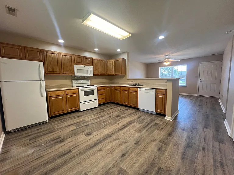 Danbury Pointe 55+ Community — Photo 3