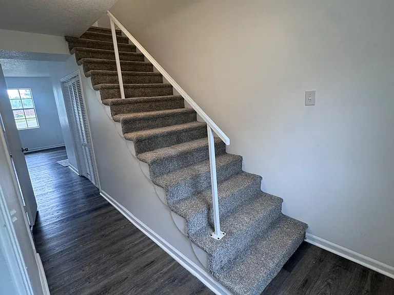 33 Bellmeade Cv #C — Photo 10