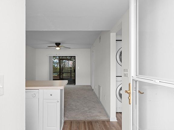 2nd image of 1101 2nd Ave. N #2004