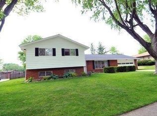 4663 Glenheath Dr, Kettering, OH 45440
