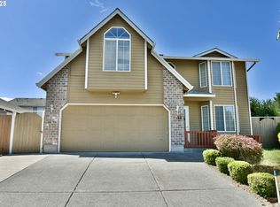 7200 SE Harnish St, Hillsboro, OR 97123