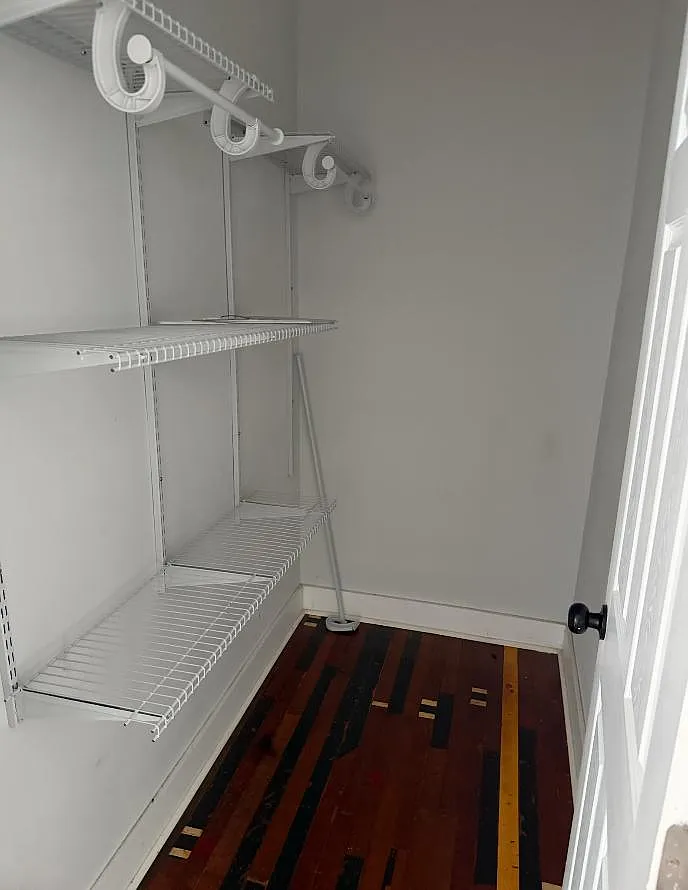 915 South 12th Street - A — Photo 3