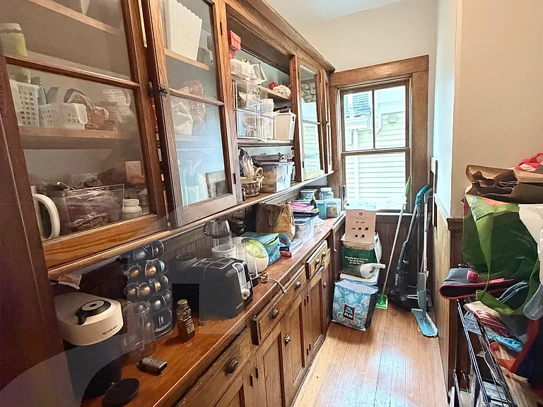 15 Linden Ave #2 — Photo 7