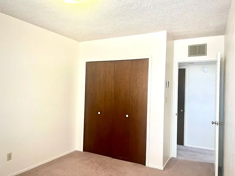 5111 Paseo Las Palmas — Photo 17