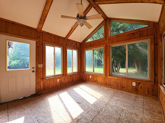 5th image of 5665 White Creek Rd