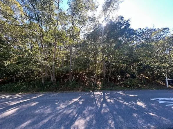 97 Oakmont Drive, Yarmouth Port, MA 02675