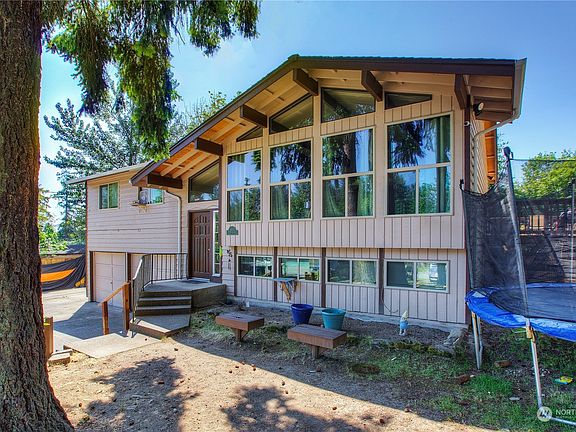 2nd image of 3905 S 372nd Street