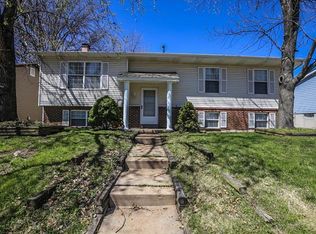 1517 Dartmouth Dr, Saint Charles, MO