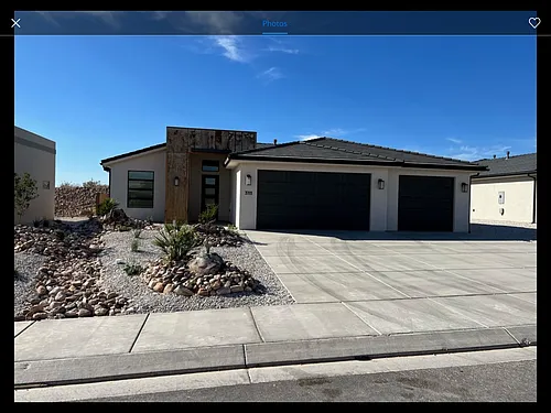 3111 E Photinia Dr Photo 1