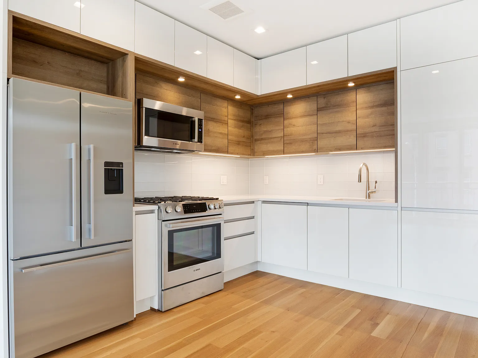 203 Quincy Street — Photo 3
