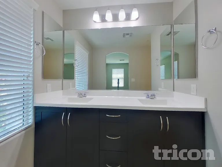 12532 W Hummingbird Ter — Photo 8