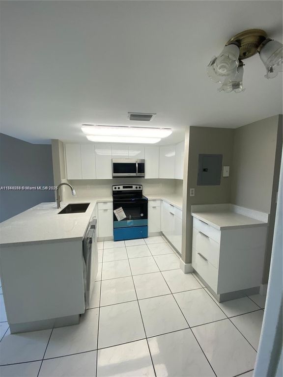 1368 NW 24th Ave #1368, Miami FL - Owner Finance Home